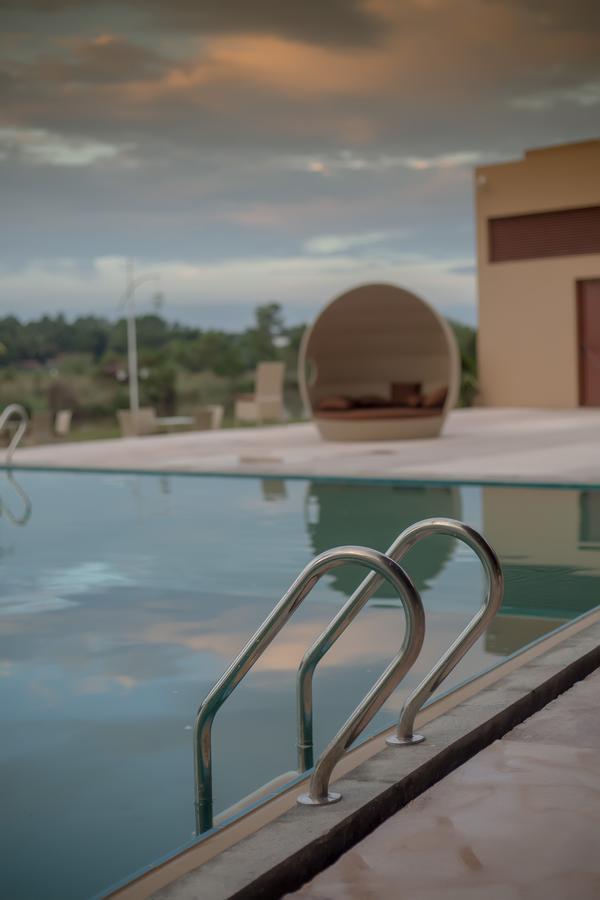 Avenra Gangaara Hotel Wennappuwa Exterior photo