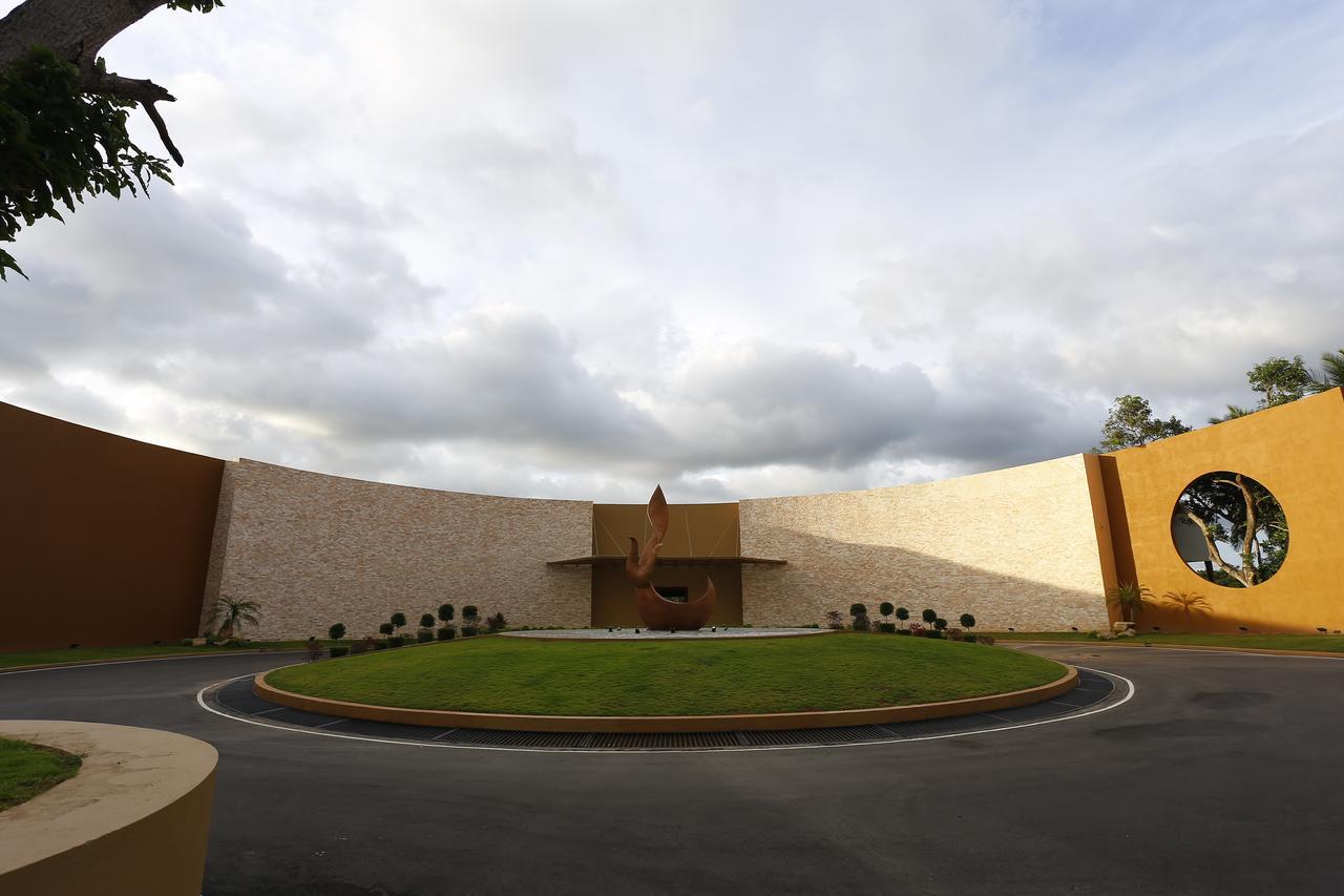 Avenra Gangaara Hotel Wennappuwa Exterior photo